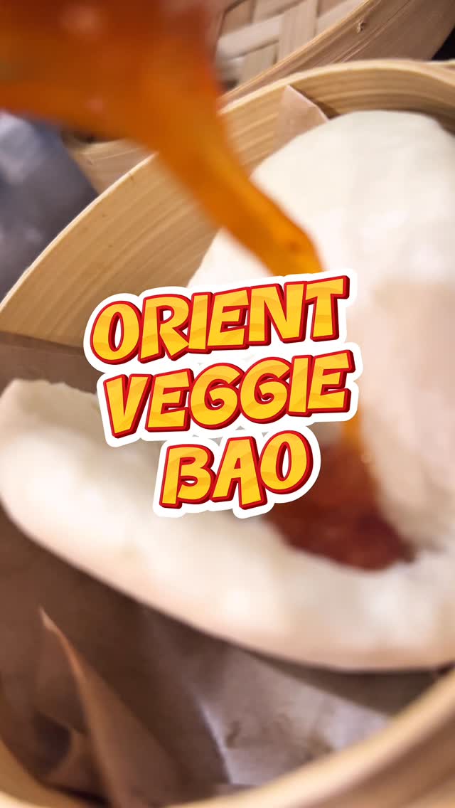 Orient Veggie Bao — orientalne smaki w delikatnej bułeczce.